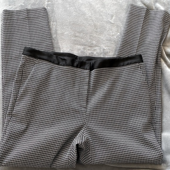 DKNY Black and White Pants - Picture 3 of 7